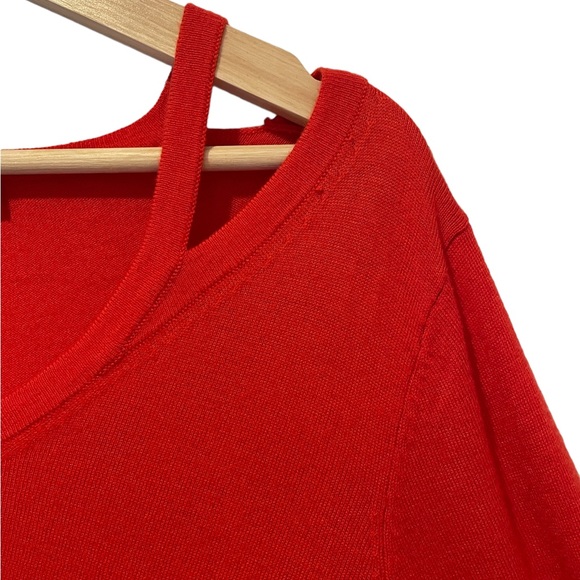 Zara Knit Sweater Red V Neck Shoulder Cutout Size Small - Picture 3 of 6